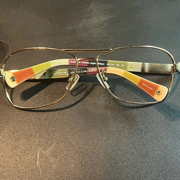 Coach | Accessories | Coach Hc 72 916995 Sunglasses | Poshmark display picture 3